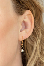 Load image into Gallery viewer, super-mom-gold