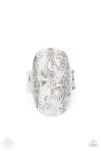 Cargar imagen en el visor de la galería, Pier Paradise - Silver - August 2021 Fashion Fix
