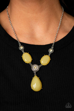 heirloom-hideaway-yellow