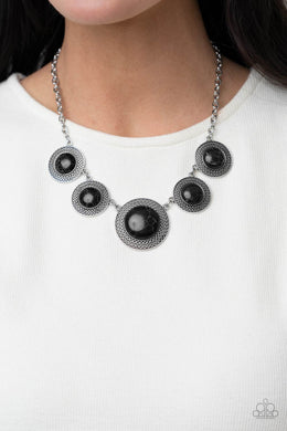 circle-the-wagons-black
