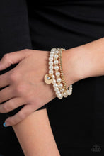 Load image into Gallery viewer, pearly-professional-gold
