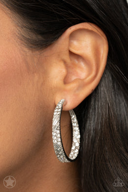 glitzy-by-association