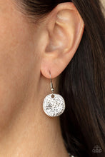 Cargar imagen en el visor de la galería, Spot on Sparkle - White
