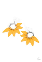 Cargar imagen en el visor de la galería, Flower Child Fever - Yellow
