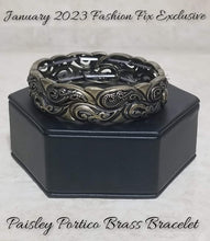 Load image into Gallery viewer, Paisley Portico - Brass
